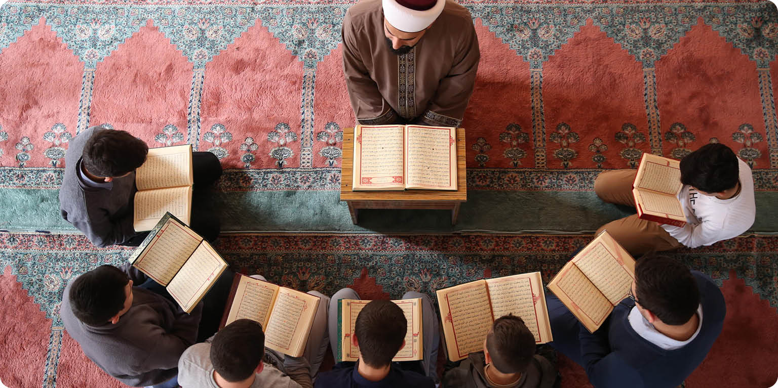 İnsanlık Vasat ve Şâhit Ümmeti Bekliyor